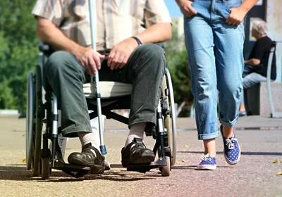 How to Help a Loved One Adjust to Life in a Wheelchair